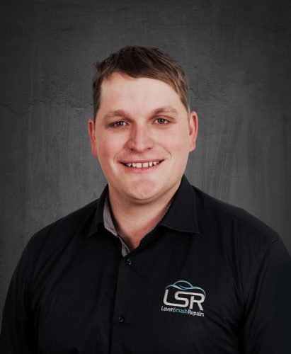 Travis-Harte -leven-smash-repairs-staff Travis Harte staff photo lsr